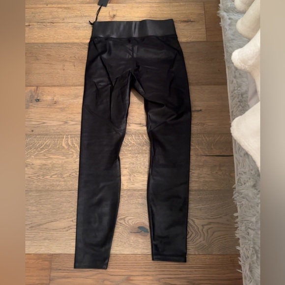 noli yoga leggings - Picture 2 of 3